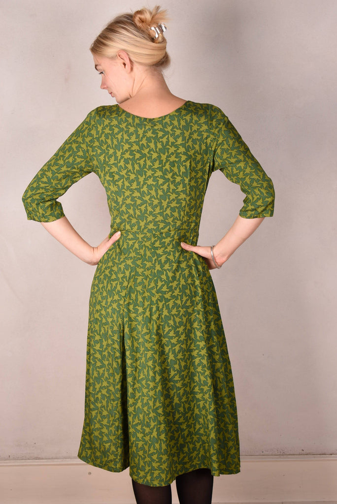 Jane. Stretch Silk midi-length dress with pockets (2Greenbirds) - Tone Barker Silk