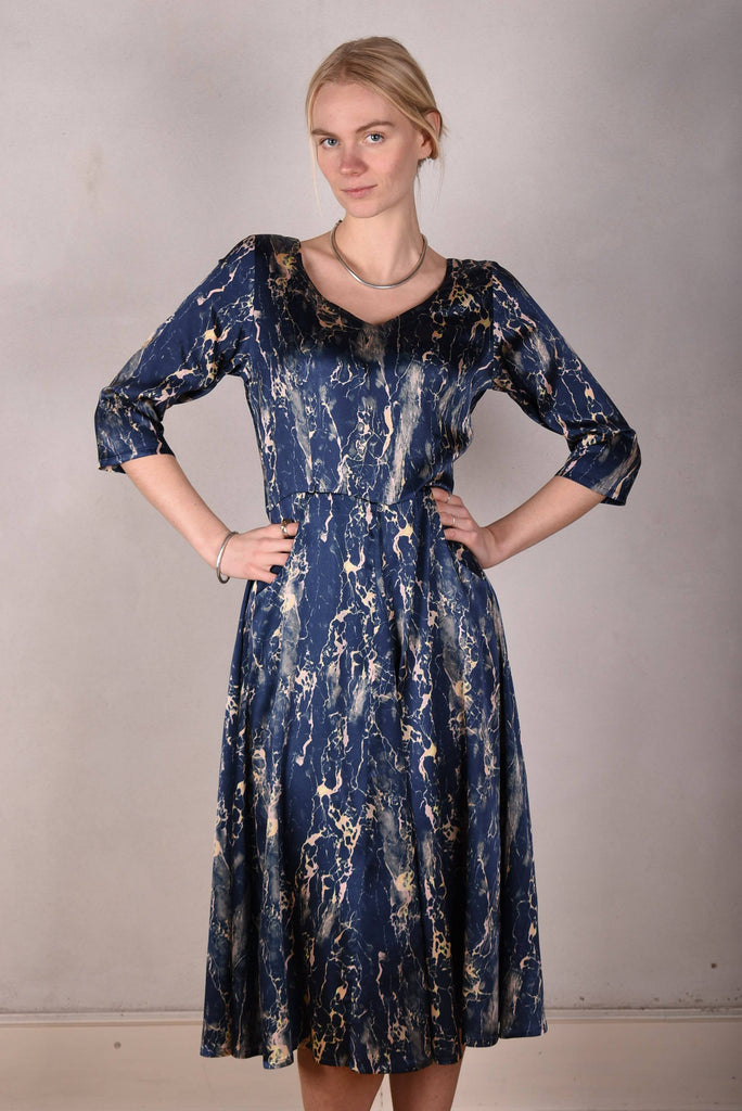 Jane. Stretch Silk midi-length dress with pockets (Blumarble) - Tone Barker Silk