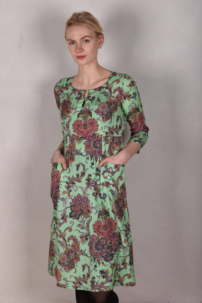Marinova Stretch silk dress, classic style w. pockets Print: "Greensley" - Tone Barker Silk