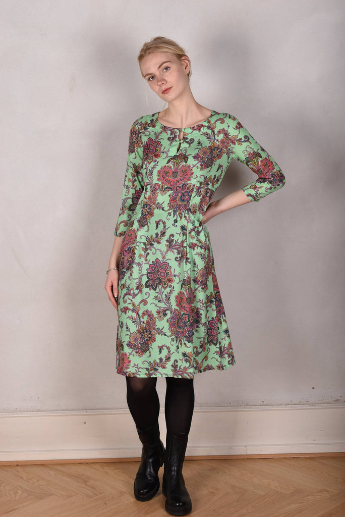 Marinova Stretch silk dress, classic style w. pockets Print: "Greensley" - Tone Barker Silk