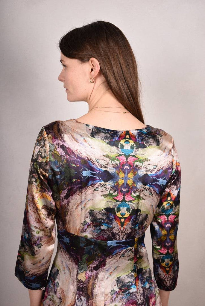 Maudacity. The classic dress in stretch silk satin (Angel-Nulle) - Tone Barker Silk