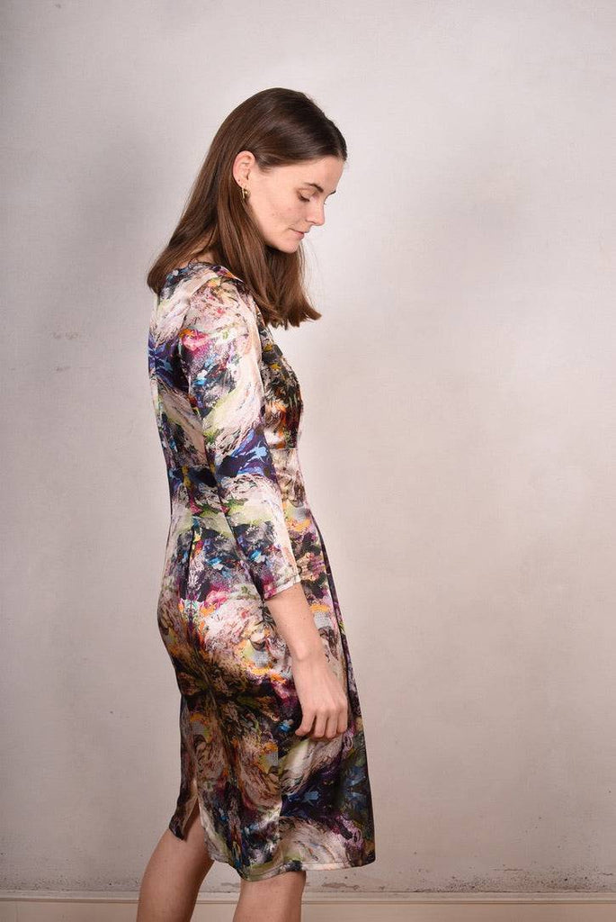 Maudacity. The classic dress in stretch silk satin (Angel-Nulle) - Tone Barker Silk