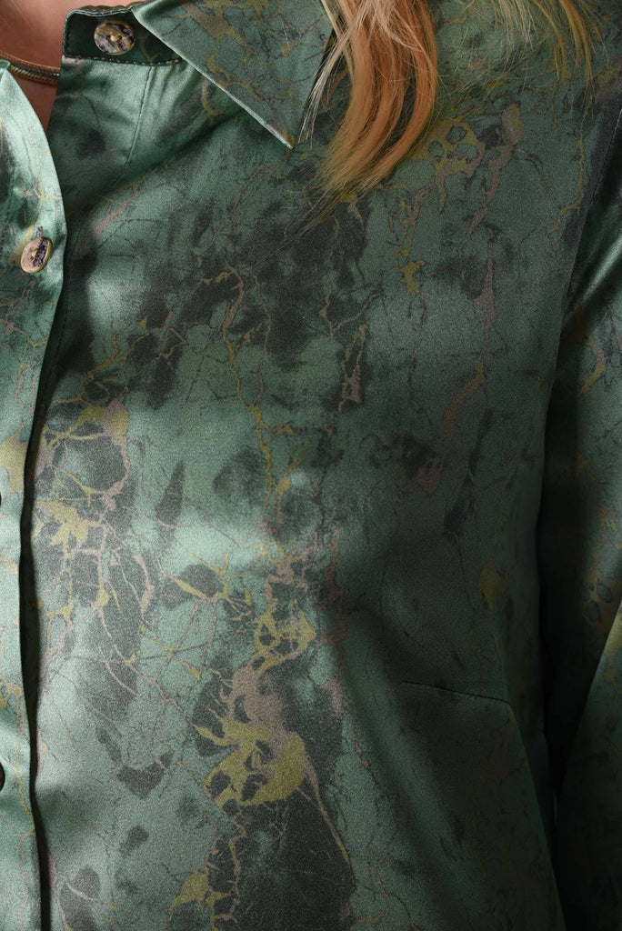 Maudacity. The classic dress in stretch silk satin (Sea-Mar) - Tone Barker Silk