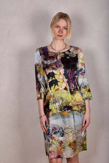 Maudacity. The classic dress in stretch silk satin (Val-de-Nulle) - Tone Barker Silk