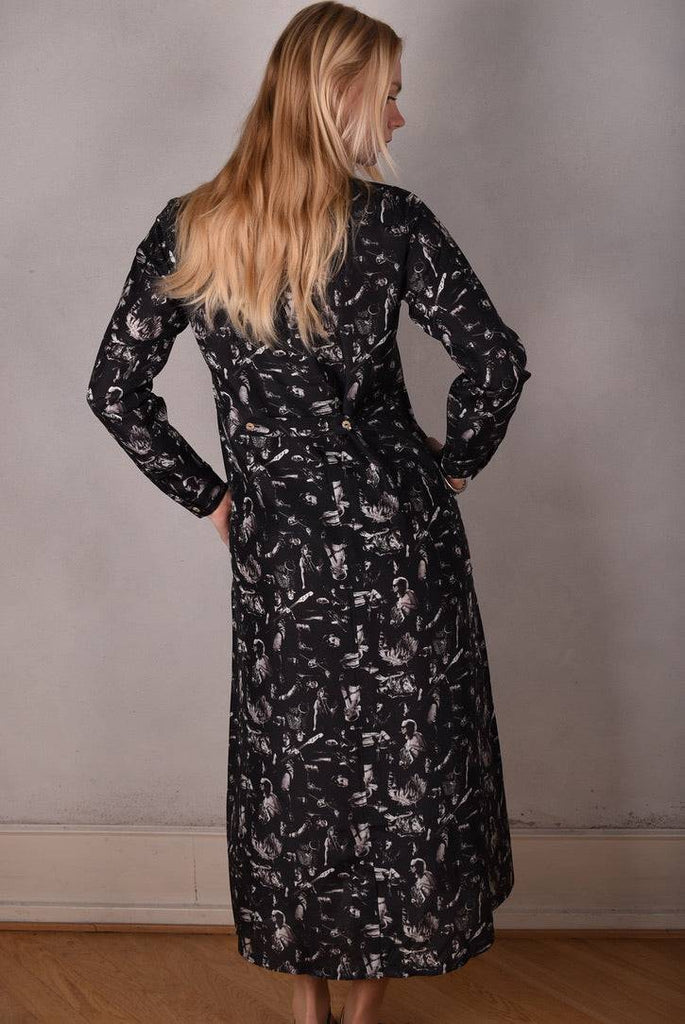 Maxhabo. Long shirt-dress in 100% habotai silk. Print "Punk" from the Raadal Collection - Tone Barker Silk