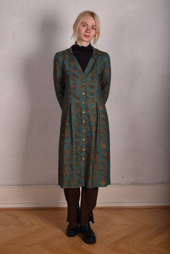 Nennie. Shirt dress in Noil silk/rayon mix. Print "Grotus" - Tone Barker Silk