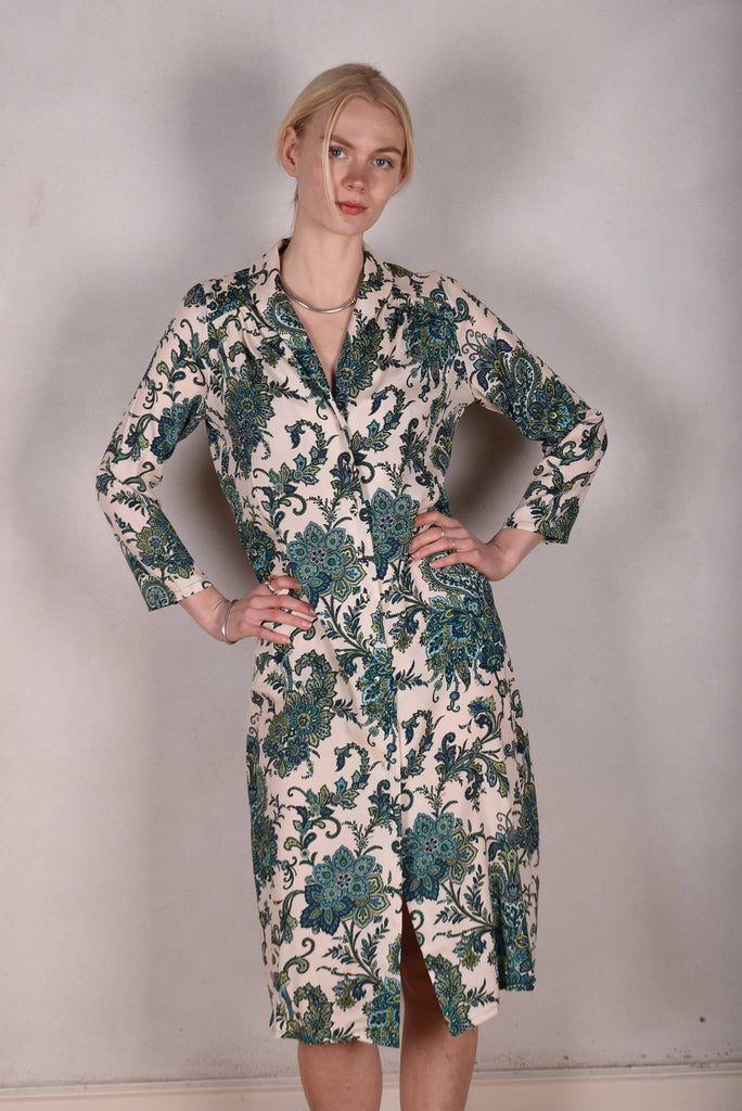 Nifty. Shirt-dress, midi length, with pockets. Stretch crepe-satin silk. "Seasley" - Tone Barker Silk