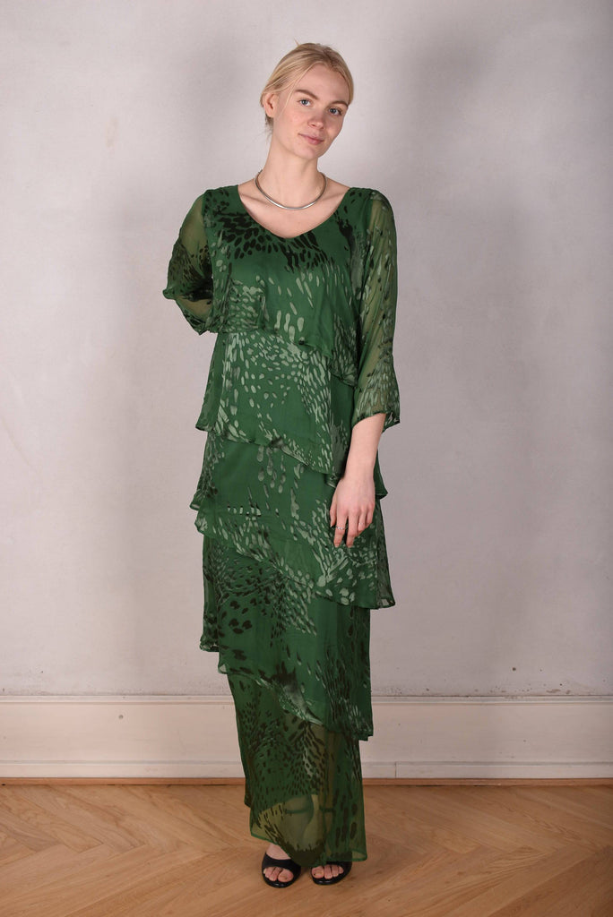 Nyn-Frida. The "magic" dress in layers, with 3/4 sleeves "Forrest" - Tone Barker Silk