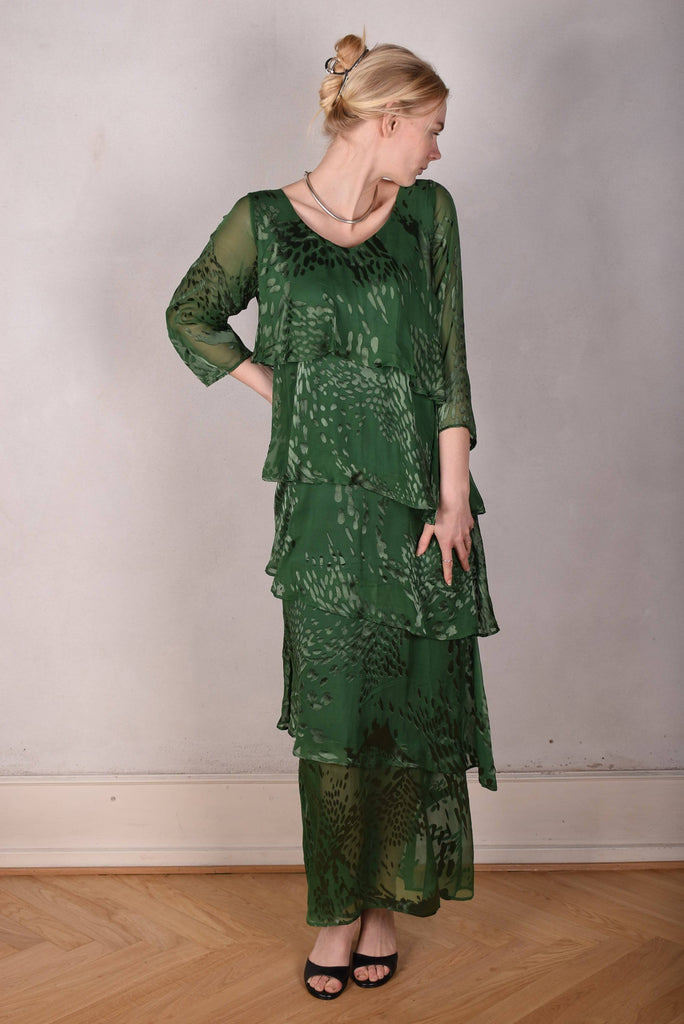Nyn-Frida. The "magic" dress in layers, with 3/4 sleeves "Forrest" - Tone Barker Silk