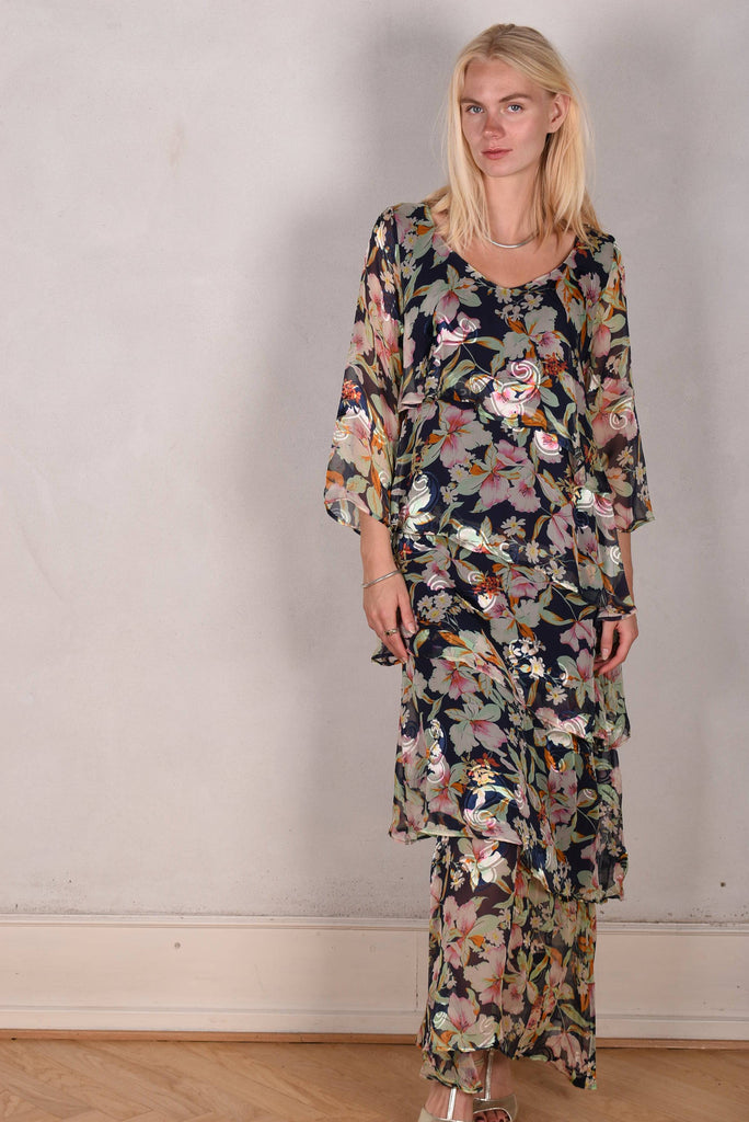 Nyn-Frida. The "magic" dress in layers, with 3/4 sleeves "Ink-bloom" - Tone Barker Silk