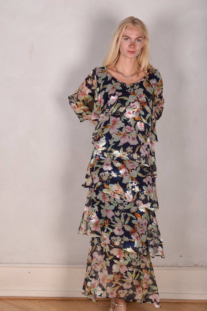 Nyn-Frida. The "magic" dress in layers, with 3/4 sleeves "Ink-bloom" - Tone Barker Silk