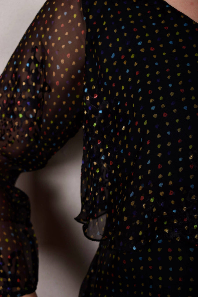 Nyn-Frida, The "magic" dress in layers, with 4/5 sleeves "Blears" - Tone Barker Silk