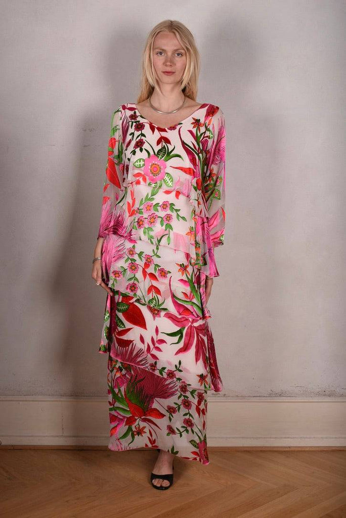 Nyn-Frida, The "magic" dress in layers, with 4/5 sleeves "Juhu-flower" - Tone Barker Silk