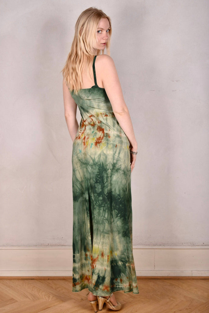 Pauline. Maxi dress in hand-dyed  Crepe de Chine 100% silk "Woody" - Tone Barker Silk