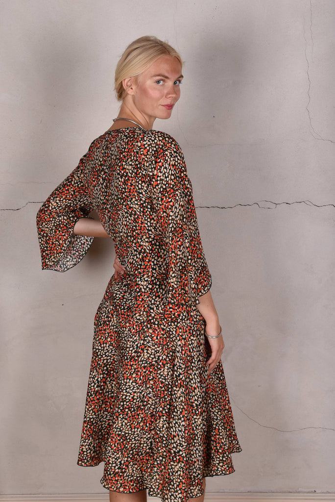 Phoebe. Dress in silk/viscose Crepe-de-Chine, bohemian style. "Bee drops" - Tone Barker Silk