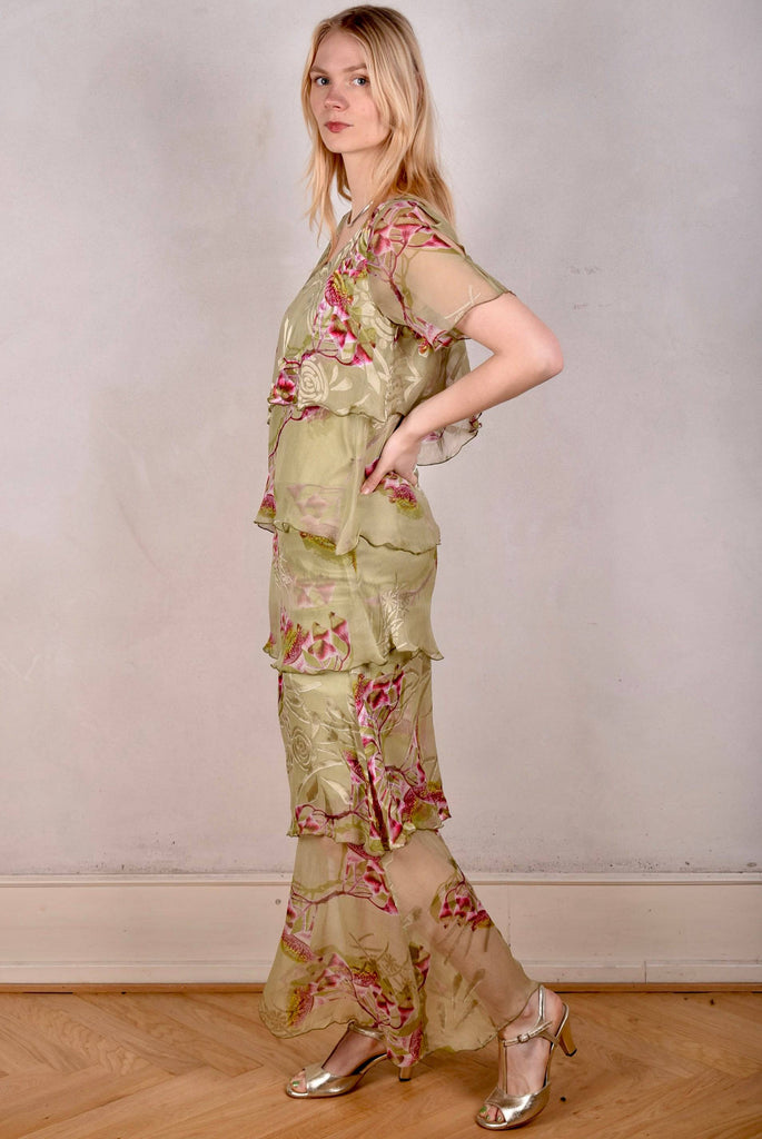 San-Frida The magic dress in spring/summer version. Print: "Khanut" - Tone Barker Silk