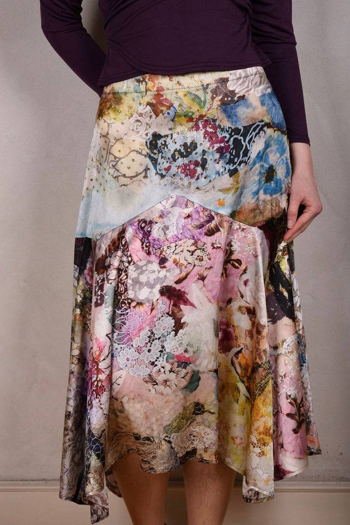 Skirt-Nulle in Silk stretch satin. Print "Val-de-Nulle" - Tone Barker Silk