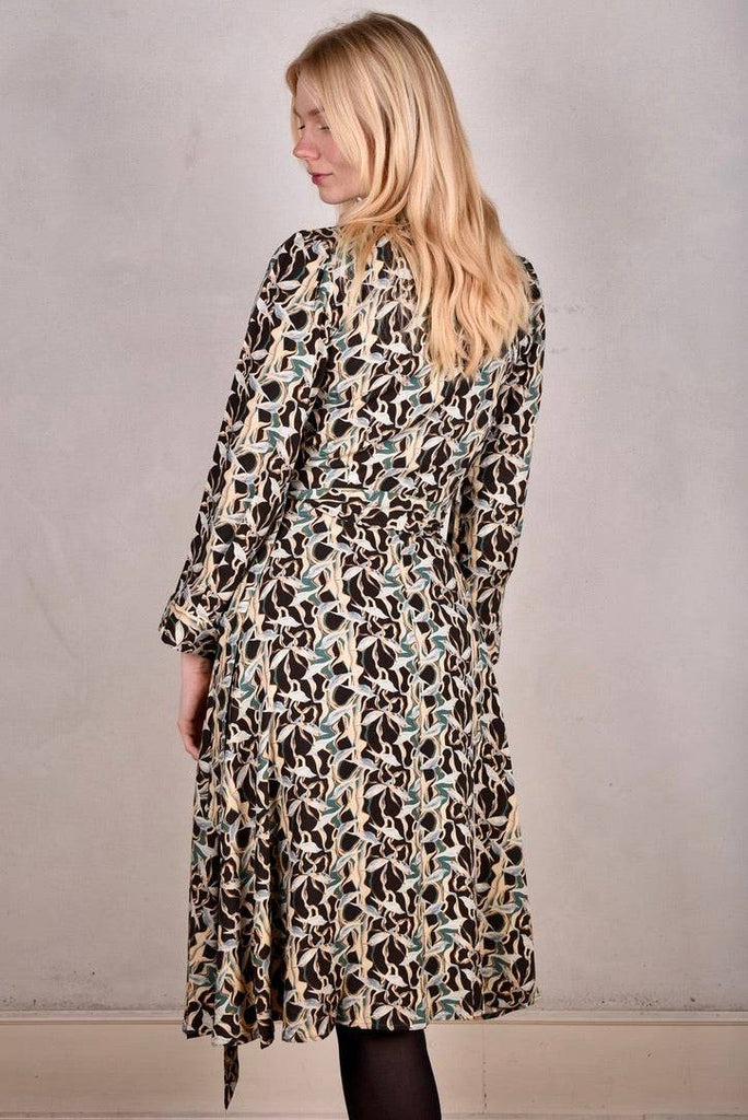W-wrap. Wrap dress in Noil silk/rayon mix. 60%noil silk/40%viscose "Bird/Branch" - Tone Barker Silk