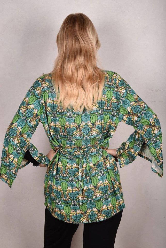 Kimonoil. Short Kimono-top in Noil silk/rayon mix 60%silk/40%viscose. Print "Nowlie" - Tone Barker Silk