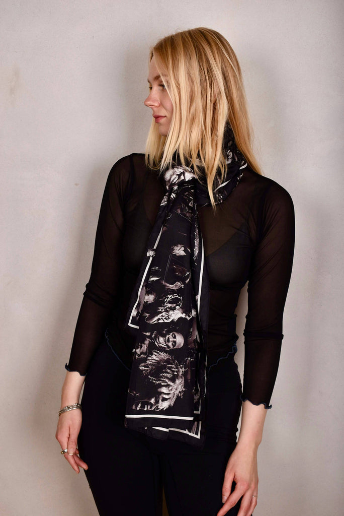 Artist Scarf. 100% Habotai Silk  70X200 cm. "Guernica" by Jens Raadal - Tone Barker Silk