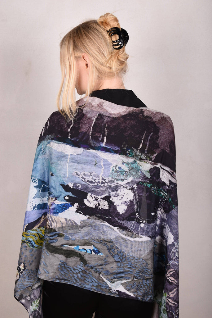 Artist Scarf. Silk Crepe-de-Chine 70X200 cm. "Lake-in-winter" - Tone Barker Silk