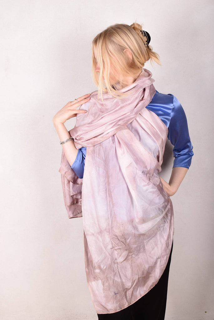 Crush. Large silk shawl.  Col: "Pale Old-rose" - Tone Barker Silk