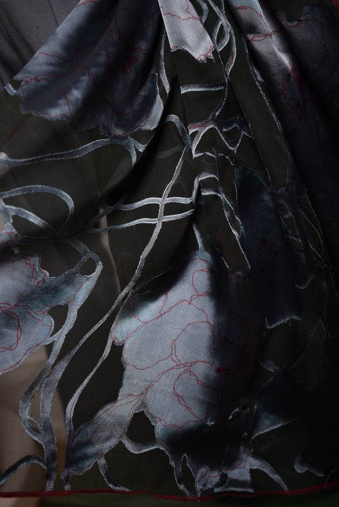 Scarf/Shawl in silk devoré (silk + viscose) print "Netrose" - Tone Barker Silk
