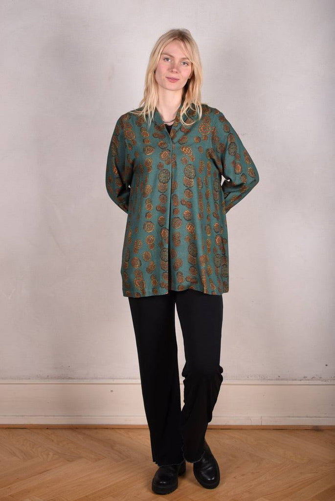 Cosey. Tunic top in Noil Silk/Rayon mix. Print "Grotus" - Tone Barker Silk