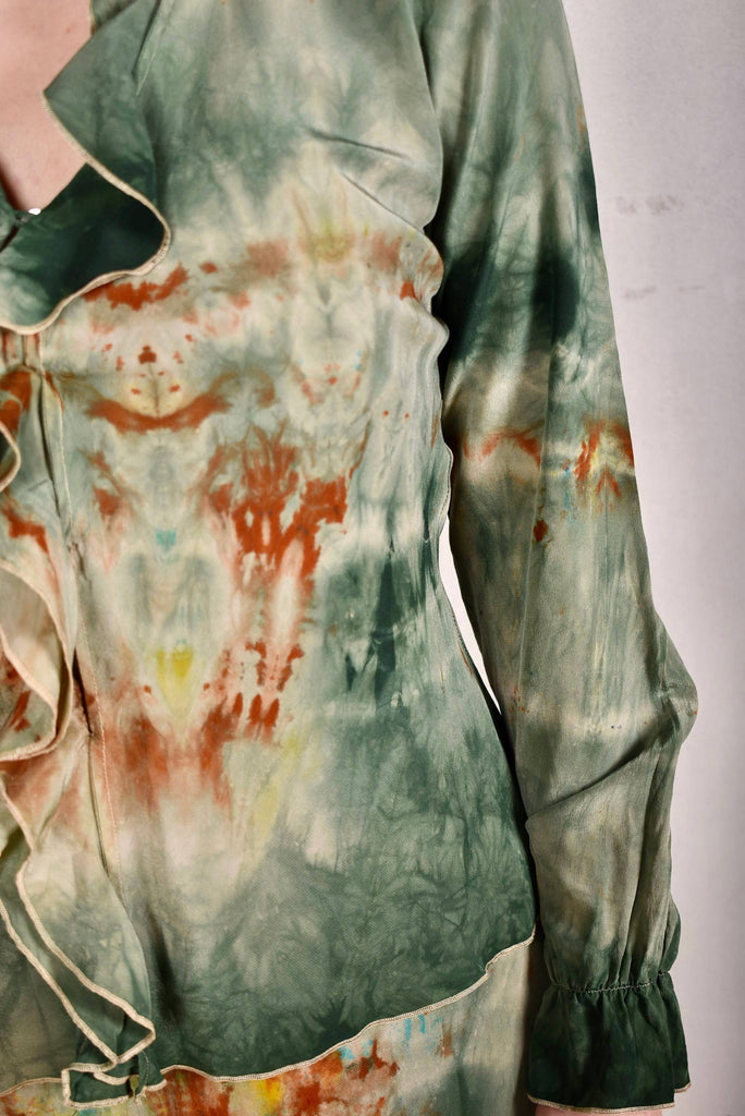 Palmyra Feminine blouse in 100% silk Crepe-de-Chine. Hand-dyed "Woody" - Tone Barker Silk