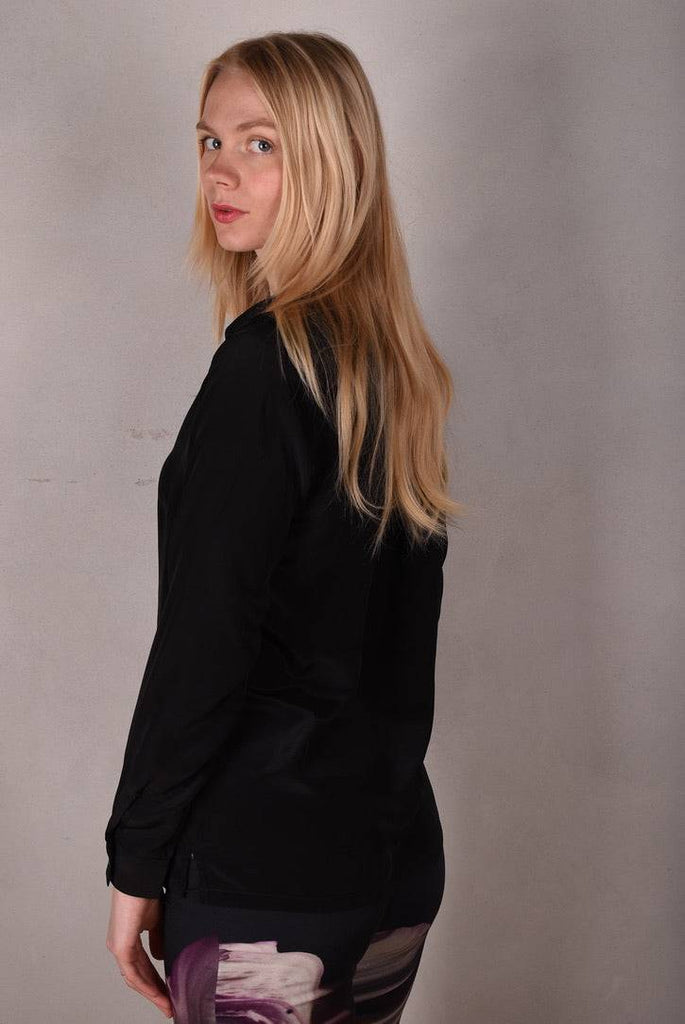 Tamie-crepe. 100% Silk crepe shirt. Black - Tone Barker Silk