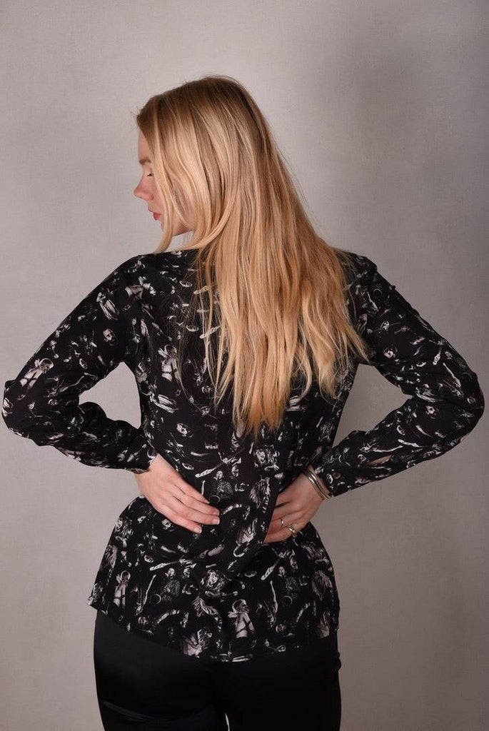 Tamie-crepe. 100% Silk crepe shirt. Print "Punk" by Jens Raadal - Tone Barker Silk