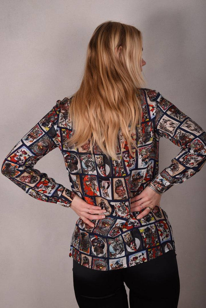 Tamie-crepe. 100% Silk crepe shirt. Print "Susminor"by artist Suse Hartung - Tone Barker Silk