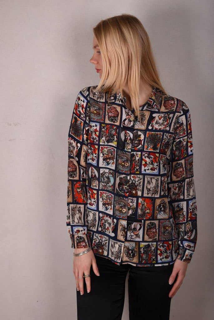 Tamie-crepe. 100% Silk crepe shirt. Print "Susminor"by artist Suse Hartung - Tone Barker Silk