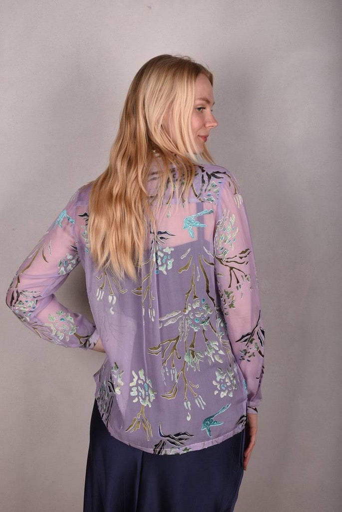 Tamie-Devoré. Classic shirt in  silk/viscose devoré "Greeting Rose" - Tone Barker Silk