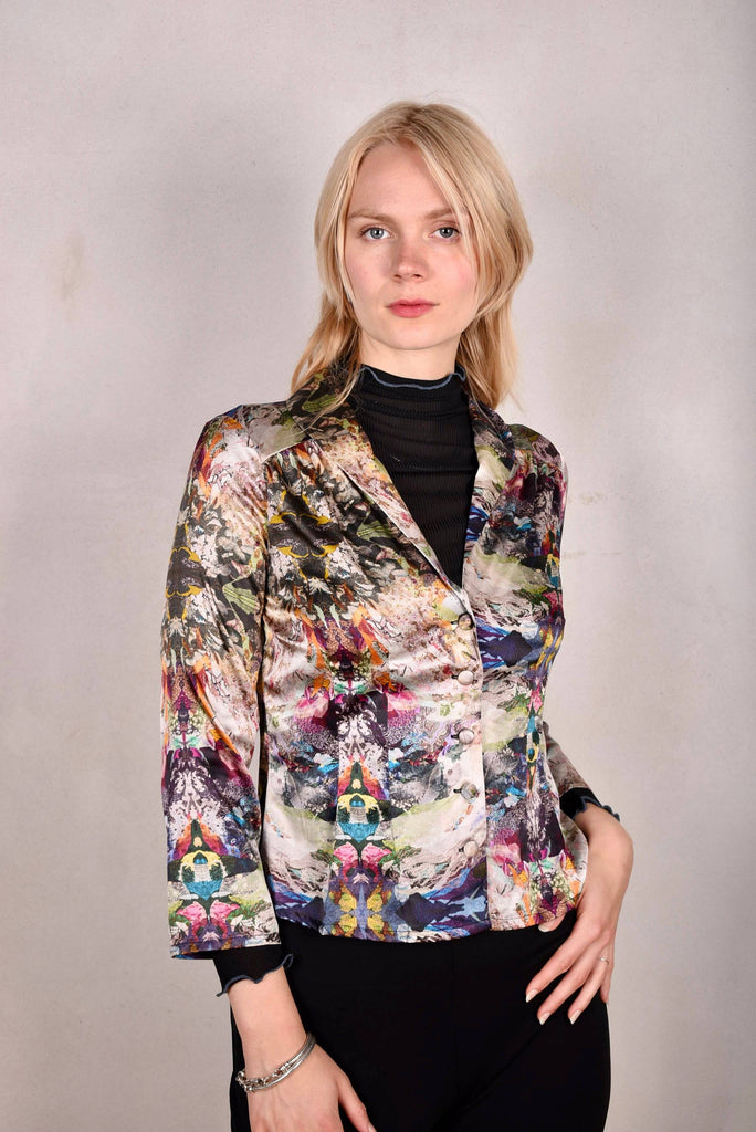 Bifty. Shirt/jacket in Stretch Silk Satin with covered buttons "Angel-Nulle" - Tone Barker Silk