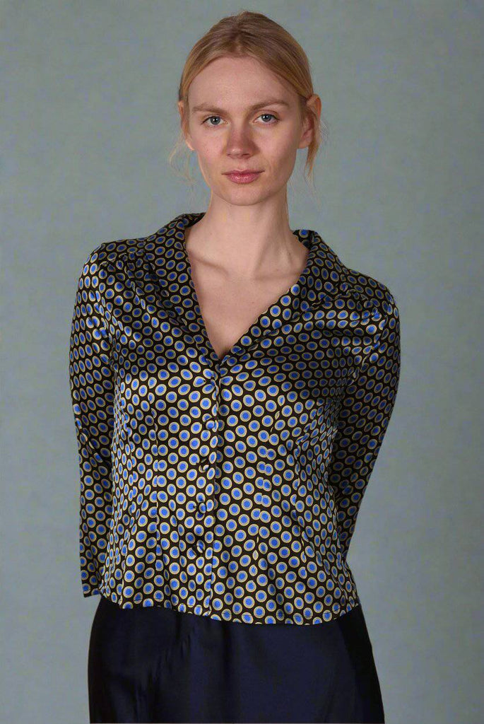 Bifty. Shirt/jacket in Stretch Silk Satin with covered buttons "Dabludot" - Tone Barker Silk