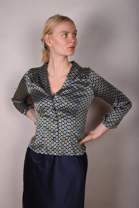 Bifty. Shirt/jacket in Stretch Silk Satin with covered buttons "Dabludot" - Tone Barker Silk