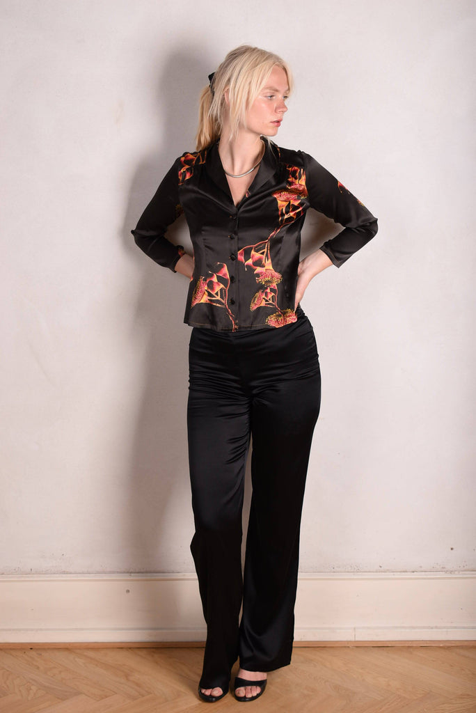 Bifty. Shirt/jacket in Stretch Silk Satin with covered buttons "Gumnut" - Tone Barker Silk