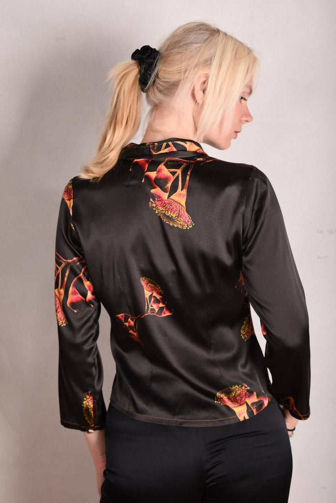 Bifty. Shirt/jacket in Stretch Silk Satin with covered buttons "Gumnut" - Tone Barker Silk