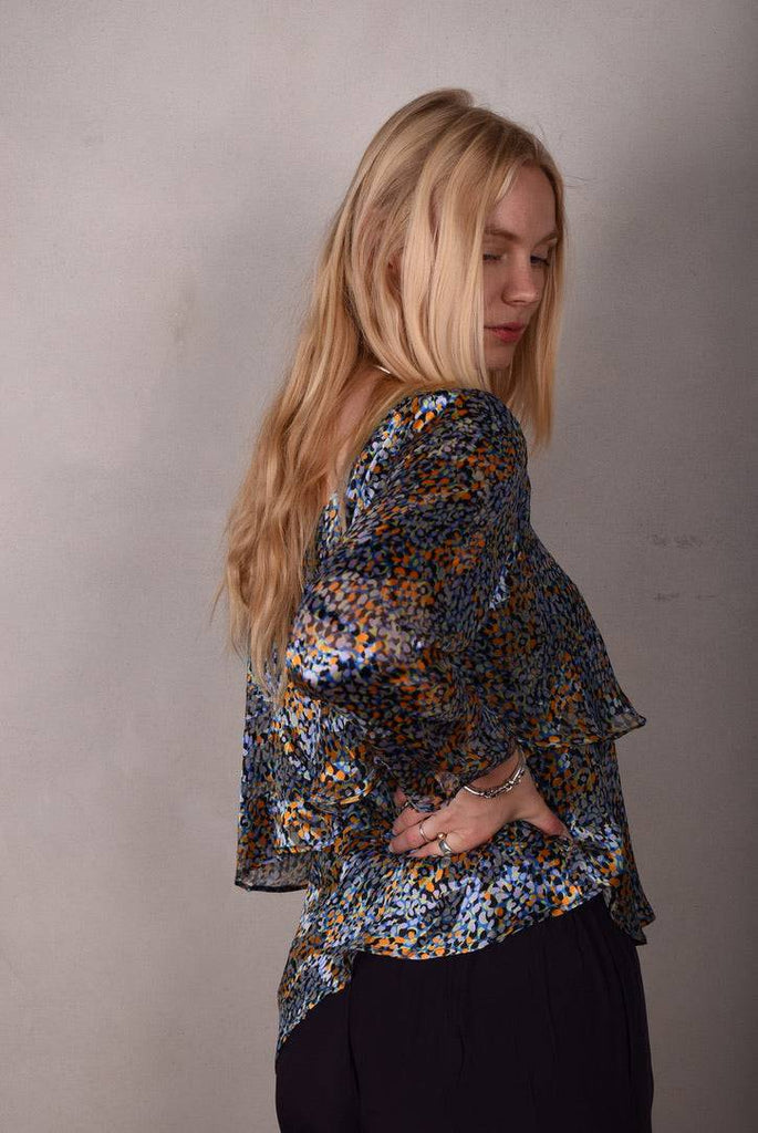 Nymphey, Asymetric top. Silk satin devoré on stretch silk satin. Print "I-drops" on stretch silk "Night Purple" - Tone Barker Silk