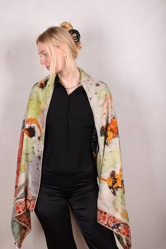 Artist shawl in Pure wool. 70X200 cm.  Print "Dancers" by Nulle Oigaard - Tone Barker Silk