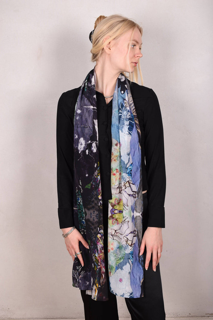 Artist shawl in Pure wool. 70X200 cm.  Print "Lake in Winter" by Nulle Oigaard - Tone Barker Silk