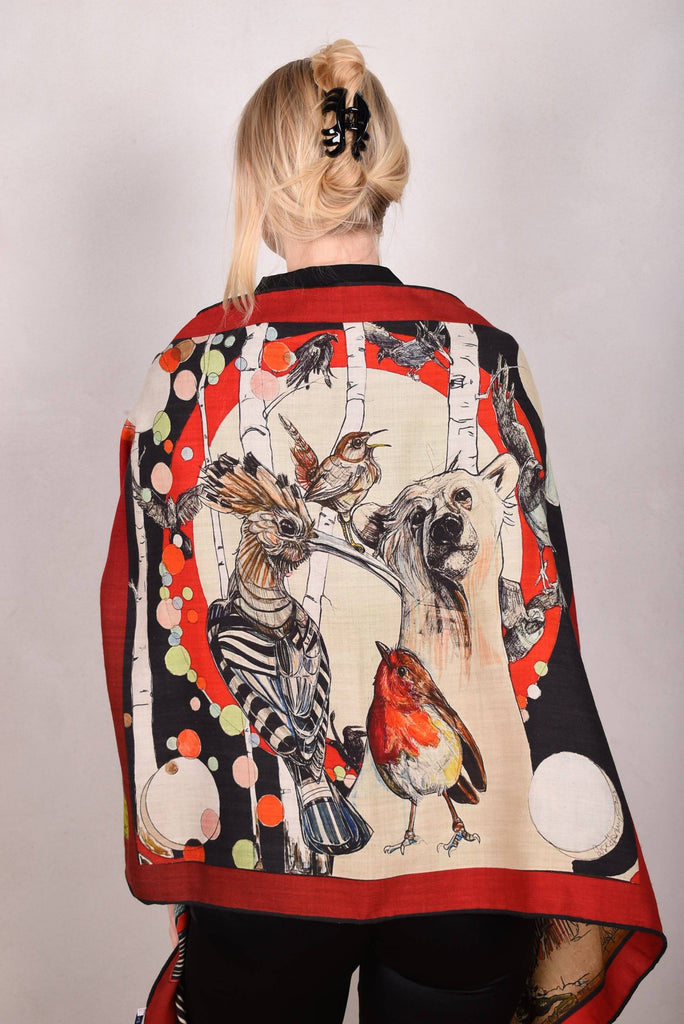 Artist shawl in Pure wool. 70X200 cm. Print "SuseHx" by Suse Hartung - Tone Barker Silk