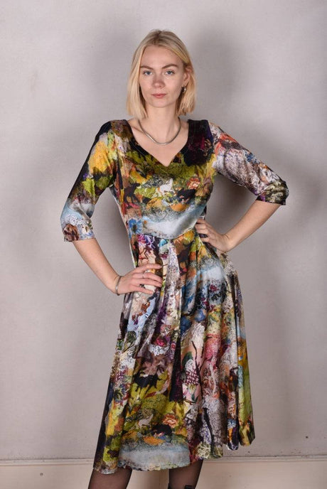 Jane. Stretch Silk midi-length dress with pockets (Val-de-Nulle) - Tone Barker Silk