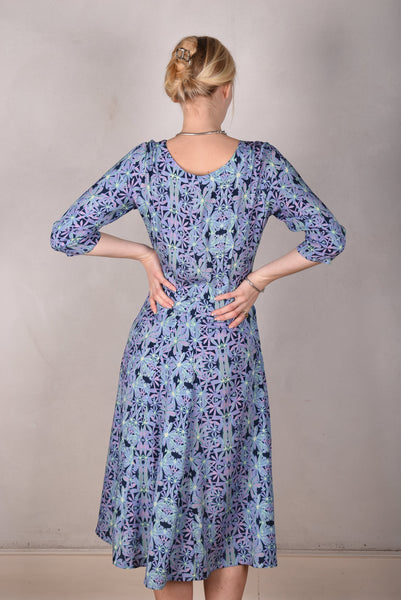Jane. Stretch Silk midi-length dress with pockets (Aquafleur)