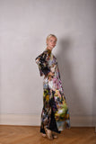 Indrea,  Maxi dress kaftan-style with pockets in Stretch satin silk. Print "Val-de-Nulle"