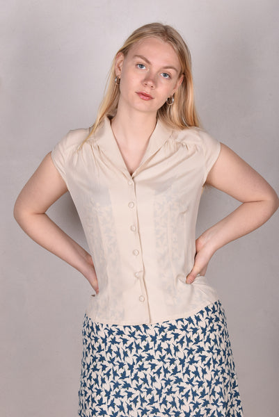 Sif. Short sleeve stretch silk blouse "Cream"