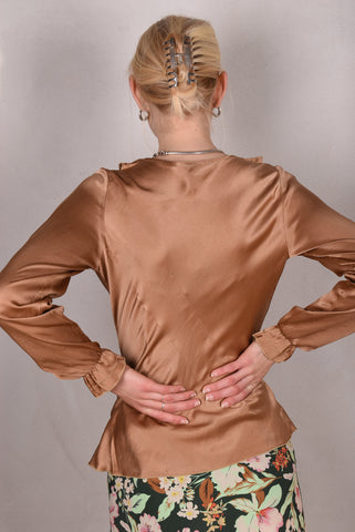Palma - Silke skjorte m. volant og hulbroderi. "Copper-Tan"