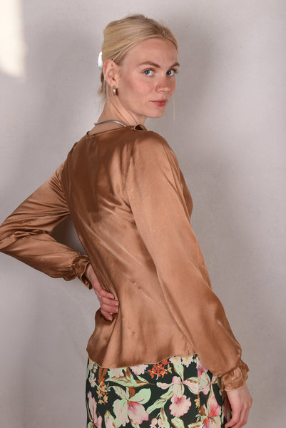 Palma - Silk shirt with frill,  "Copper-Tan"