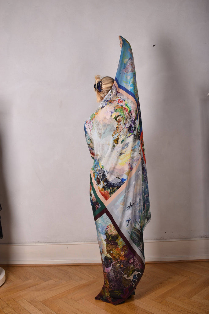 Artist scarf. Nulle Oigaard. "The Collection" - Tone Barker Silk